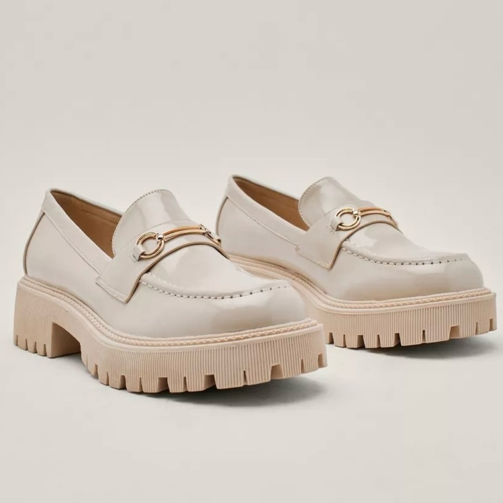 Nasty Gal Patent Leather Buckle Detail Loafers Womens Size 9.5 Chunky Bratz Shoe